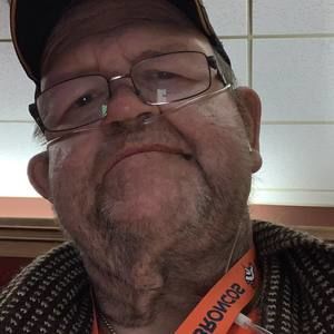 Meet your Posher, Christopher